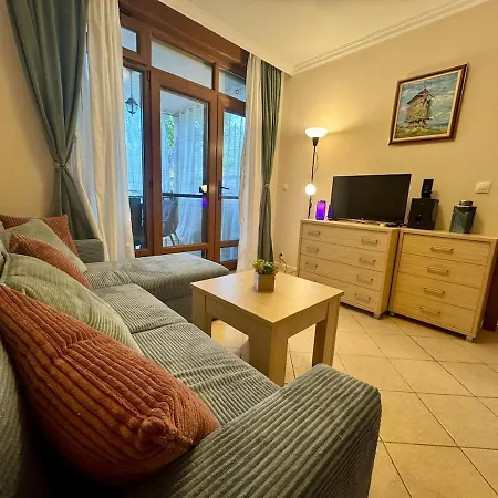 At The Seaside شقة سوزوبول